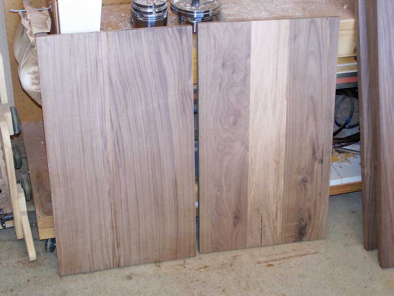 Veneered panel, side 1