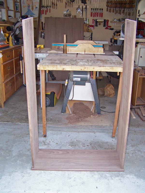 Upper cabinet in progress