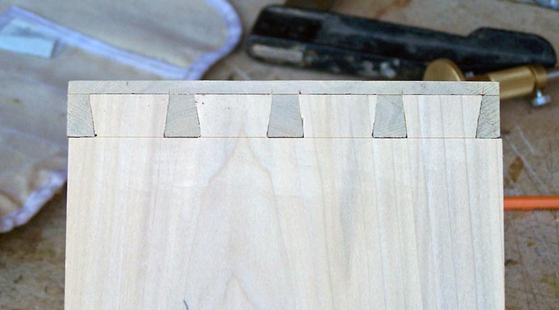 Half-blind dovetails put together dry